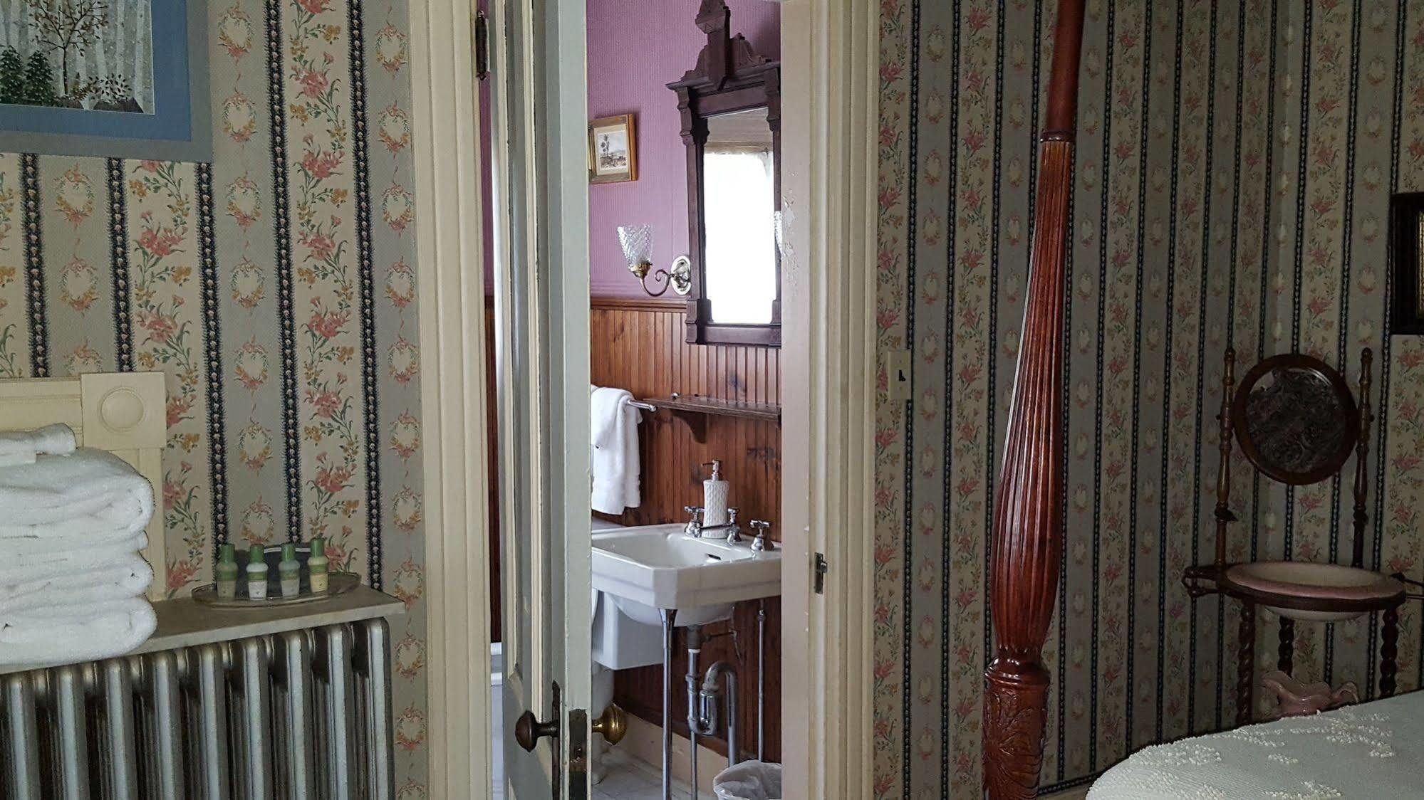 Holidae House Bed & Breakfast 베델 외부 사진