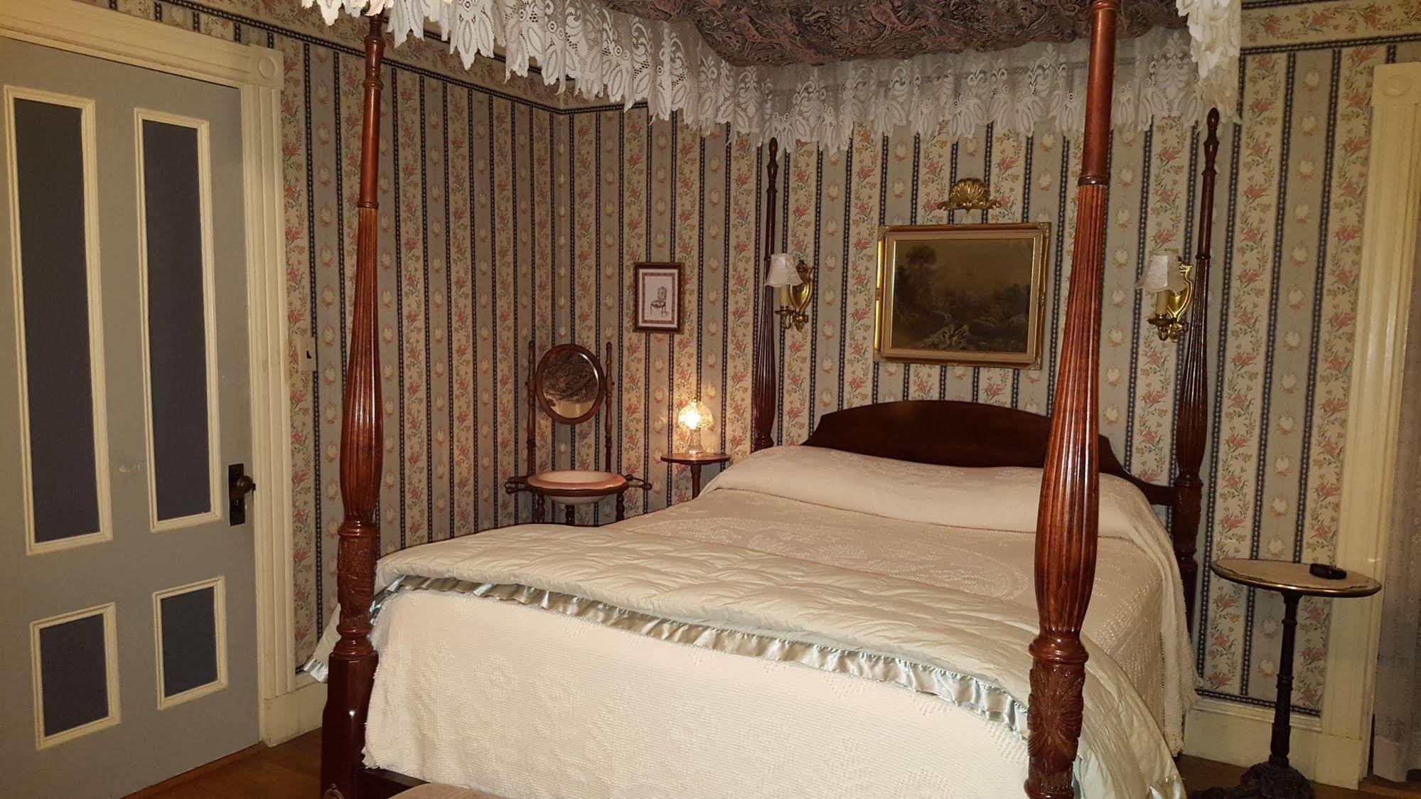 Holidae House Bed & Breakfast 베델 외부 사진